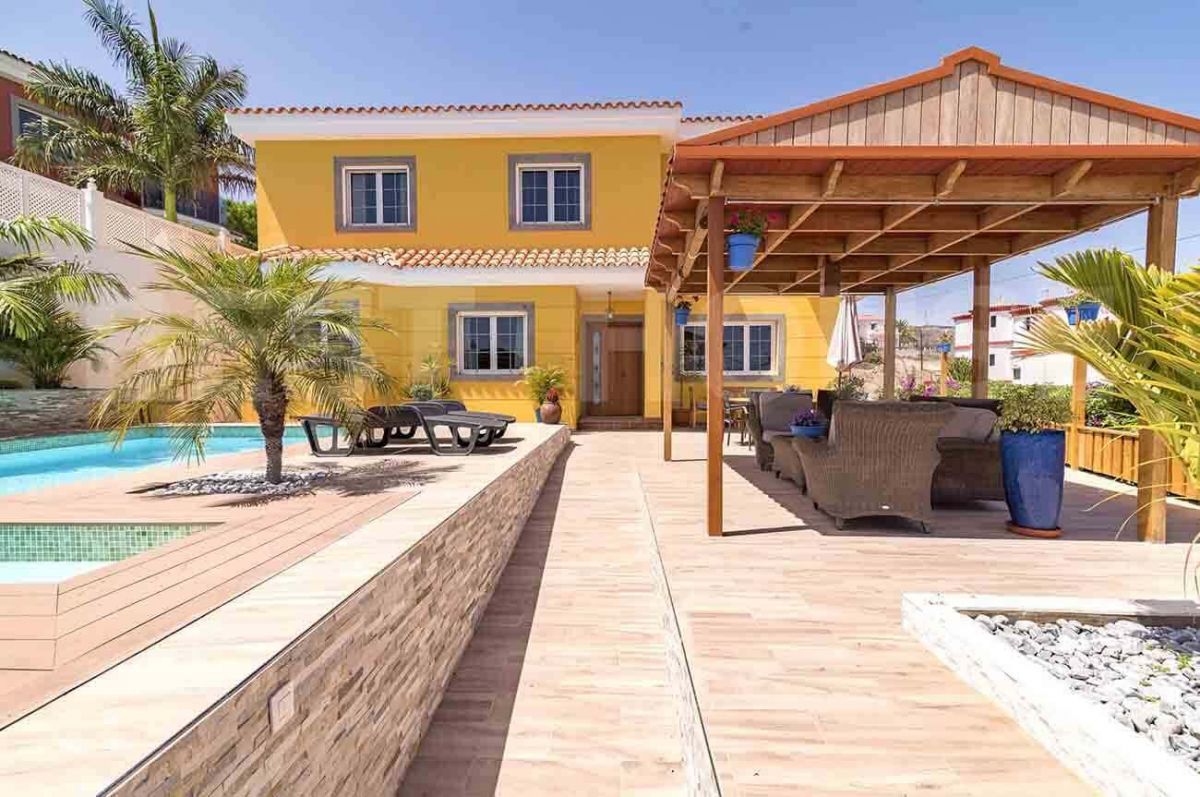 Villas for rent in El Tablero