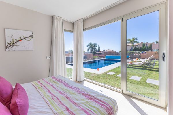 7 in PAR 4 | Salobre Golf | VillaGranCanaria Dormitorio 1
