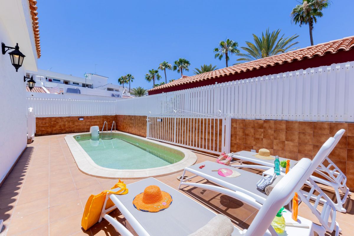 Casa Ferrera | Playa del Ingles | VillaGranCanaria Piscina