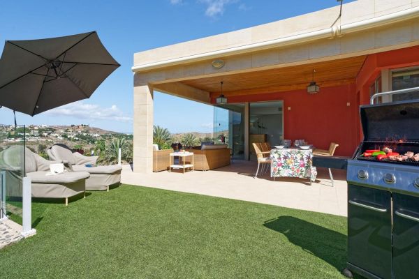 Villa Piedra Amarilla | Salobre Golf | VillaGranCanaria BBQ