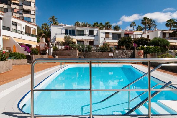 Bungalow de Lujo Playa del Águila | Villa Gran Canaria Piscina