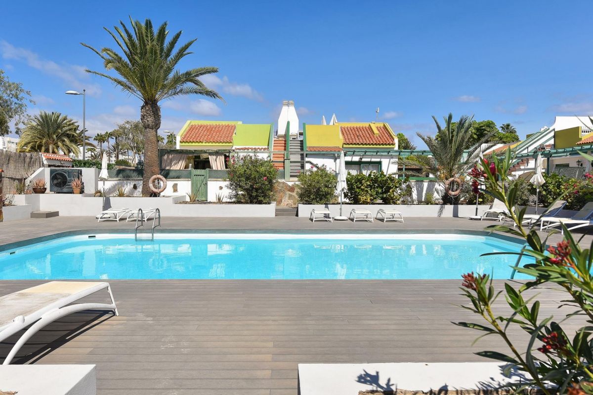 Casa Amarilla Begoña in Playa del Ingles Piscina