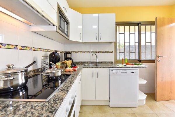 Casa de Playa Adelfas MCI | San Agustín | VillaGranCanaria Cocina