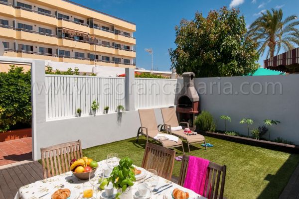 Bungalow BN04 | Playa del Inglés | VillaGranCanaria Terraza