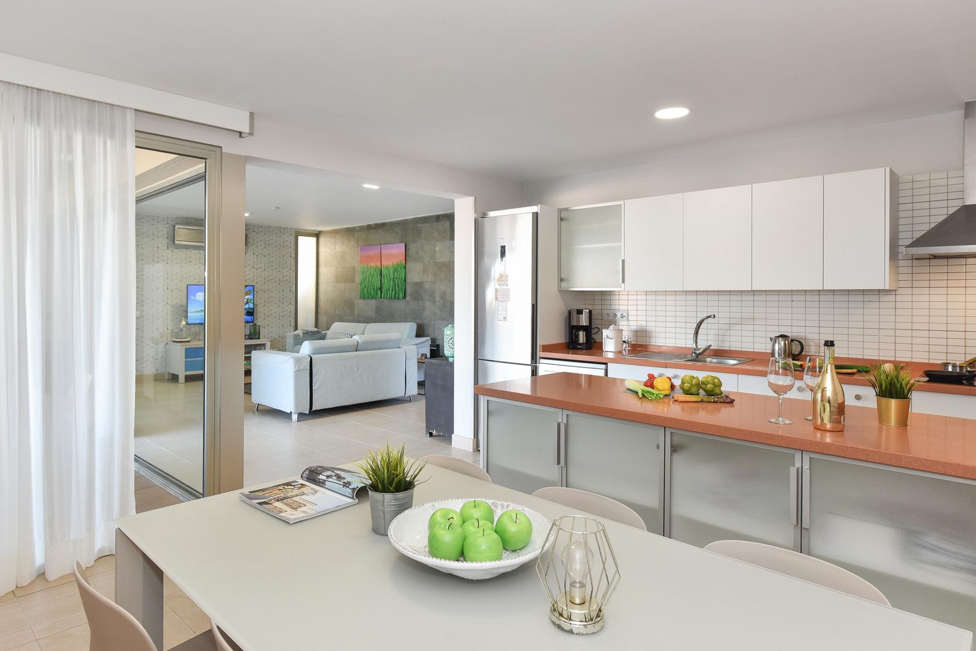 Propiedad 9 en PAR 4