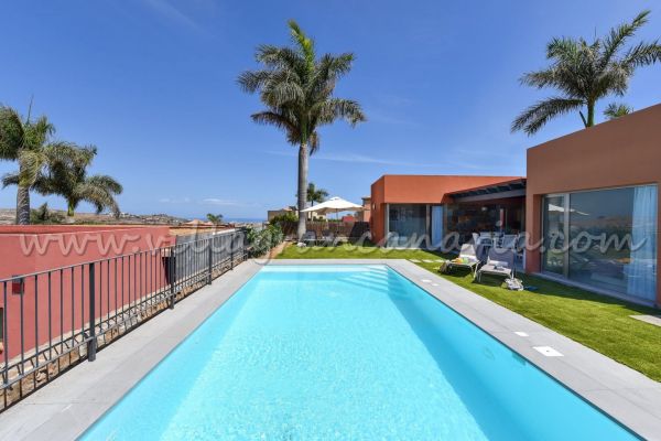 10 en PAR 4 | Salobre Golf | VillaGranCanaria Piscina