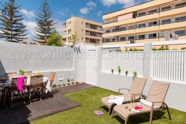Bungalow BN04 | Playa del Inglés | VillaGranCanaria Terraza