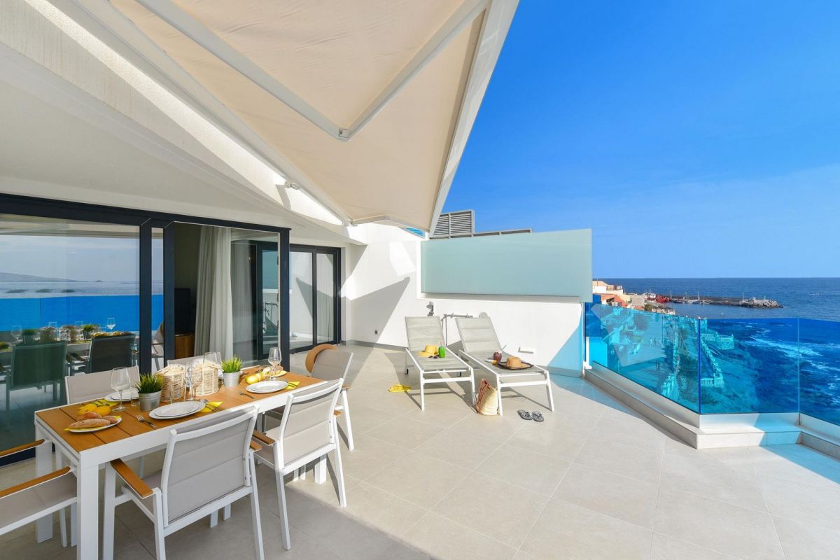 Balcon Azul IV in Taliarte Terraza