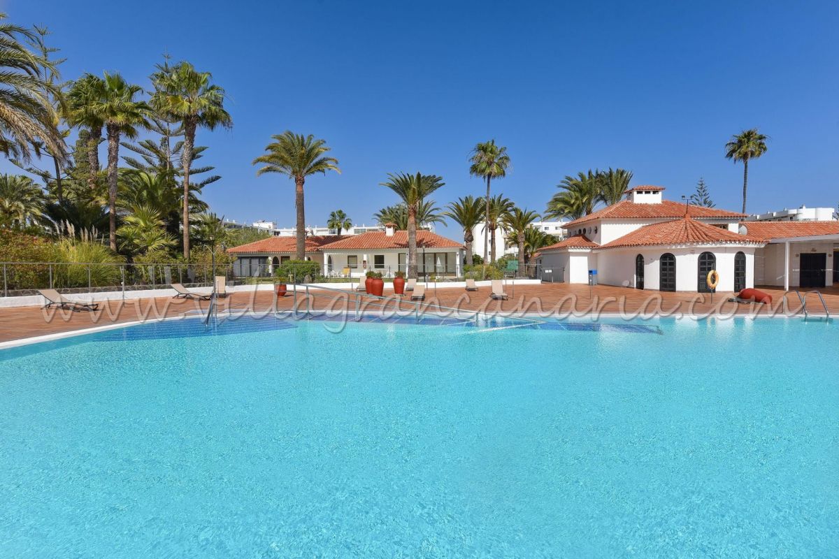 Bungalow Sun Club OS55 | Playa del Ingles | VillaGranCanaria Piscina