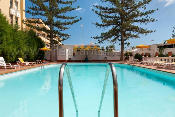 Bungalow BN04 | Playa del Inglés | VillaGranCanaria Piscina