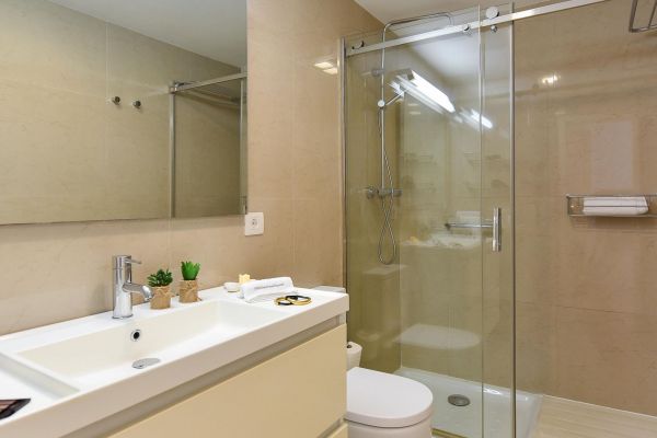 Apartamento de Lujo Papagayo | San Agustín Baño 1