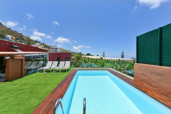 Finca with pool La Casa de Arriba in Arucas | VillaGranCanaria Piscina