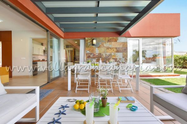 17 en PAR 4 | Salobre Golf | VillaGranCanaria Terraza