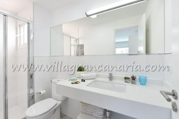 Alquilar Bungalow San Agustín ET1 | VillaGranCanaria Baño 1