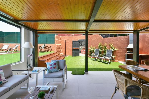 Finca with pool La Casa de Arriba in Arucas | VillaGranCanaria Terraza