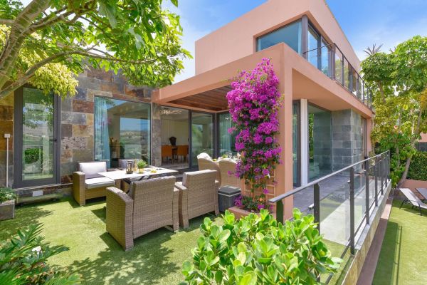 Holiday Rental Los Lagos 31 in Salobre Golf | VillaGranCanaria Terraza