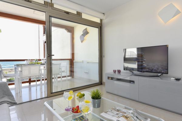 Apartamento de Lujo Papagayo | San Agustín Salón