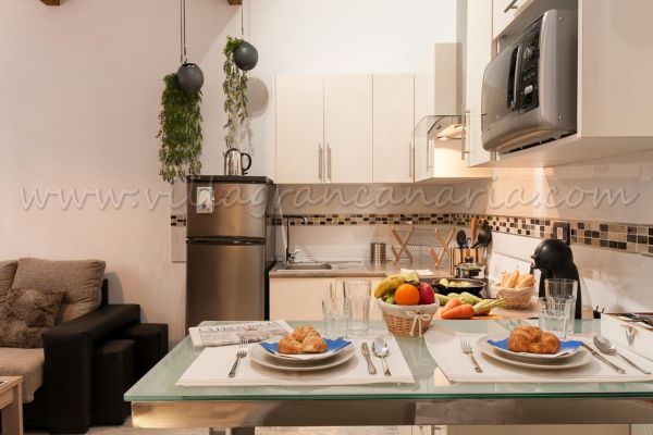 Estudio Barca M&B II | Estilo en Playa de Las Cantera Comedor