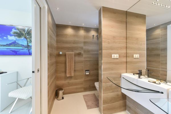 Holiday Rental Los Lagos 31 in Salobre Golf | VillaGranCanaria Baño 1