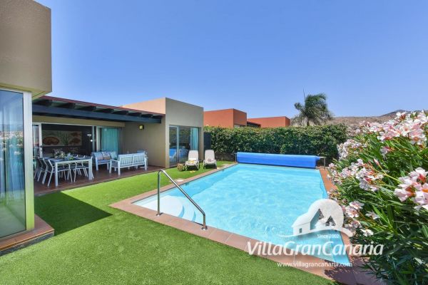 2 en PAR 4 | Salobre Golf | VillaGranCanaria Jardín