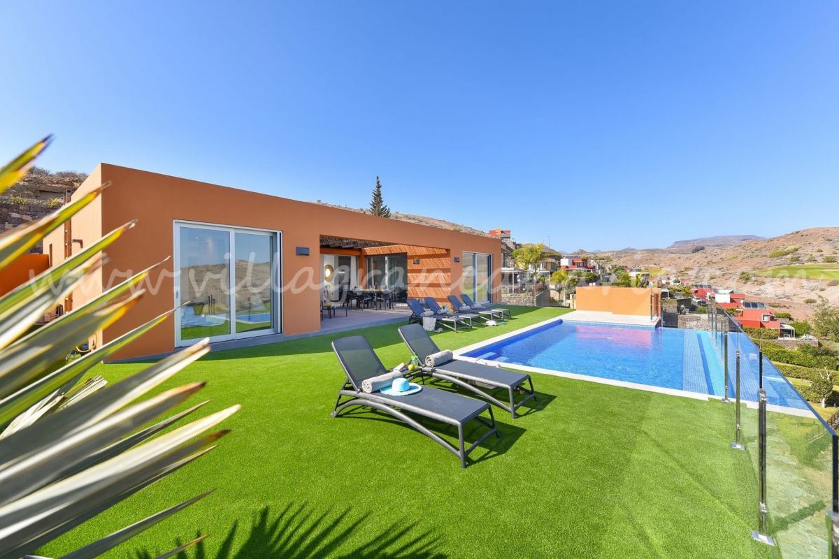 La Isla 6 | Salobre Golf | VillaGranCanaria Solarium