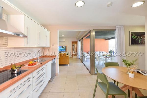 10 en PAR 4 | Salobre Golf | VillaGranCanaria Cocina