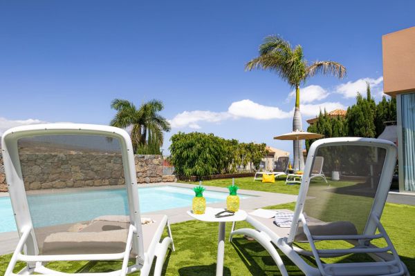 8 en PAR 4 | Salobre | VillaGranCanaria Piscina