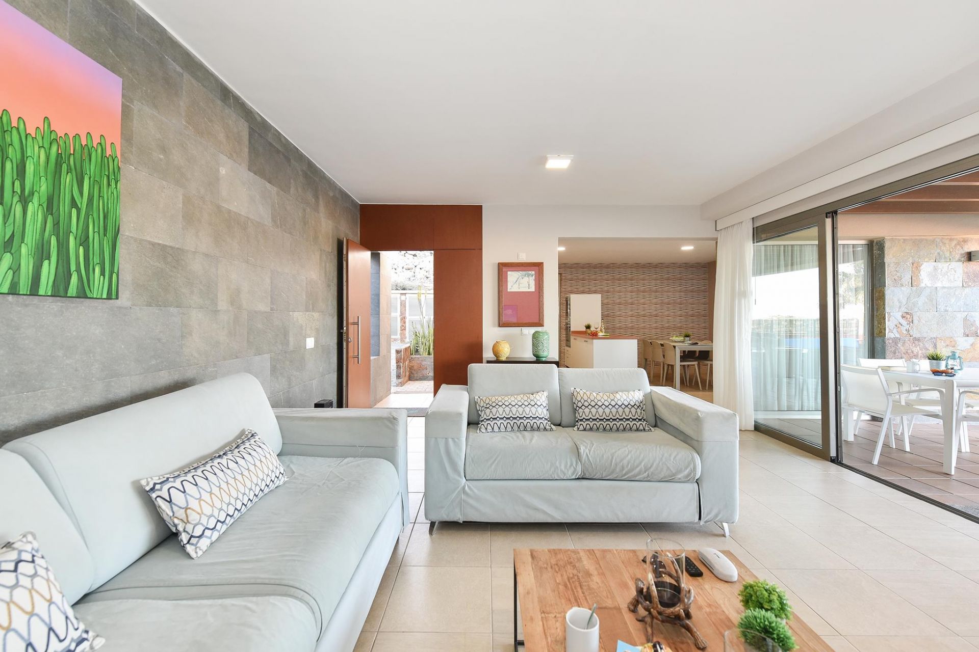 Propiedad 9 en PAR 4