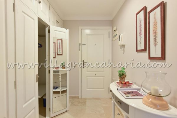 Apartamento Las Canteras Kant | Villa Gran Canaria Pasillo