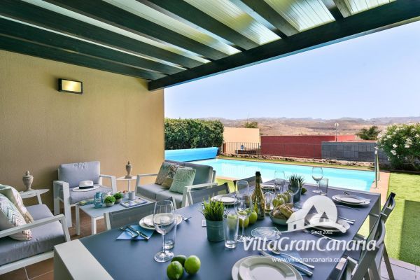 2 en PAR 4 | Salobre Golf | VillaGranCanaria Terraza