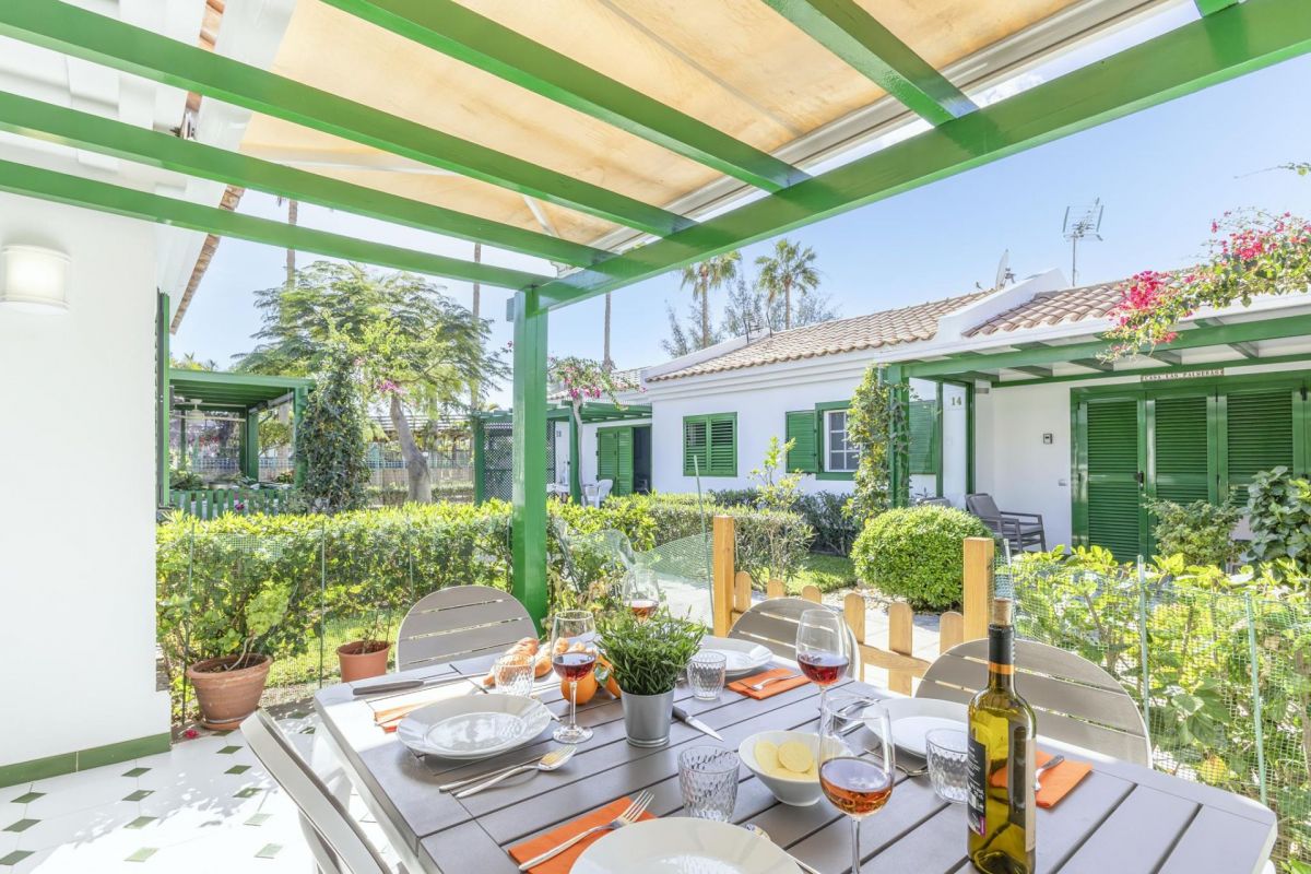 Campo Golf 19: Bungalow Moderno en Maspalomas | VillaGranCanaria Terraza
