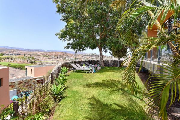 Los Lagos 40 | Salobre Golf | VillaGranCanaria Jardín