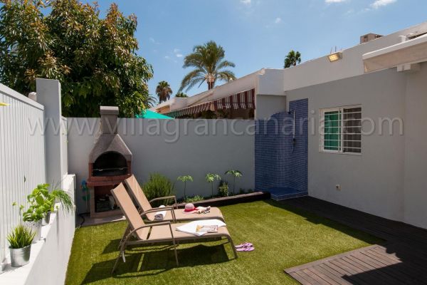 Bungalow BN04 | Playa del Inglés | VillaGranCanaria Solarium
