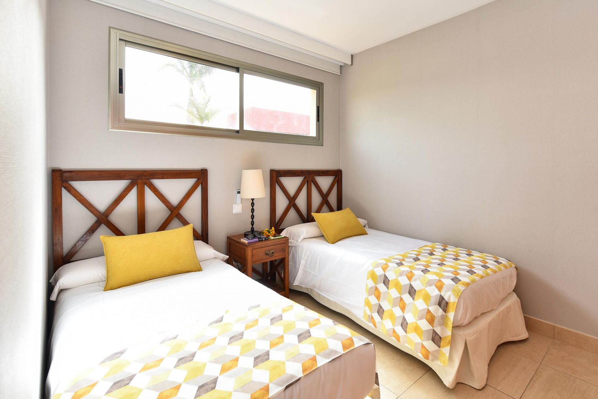 Propiedad 9 en PAR 4