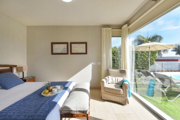 18 en PAR 4 | Salobre | VillaGranCanaria Dormitorio 1