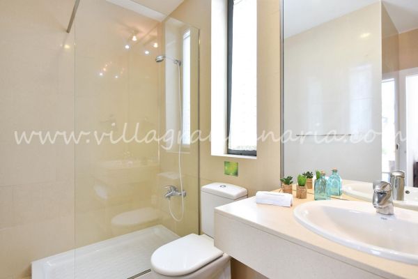 Los Lagos 40 | Salobre Golf | VillaGranCanaria Baño 1