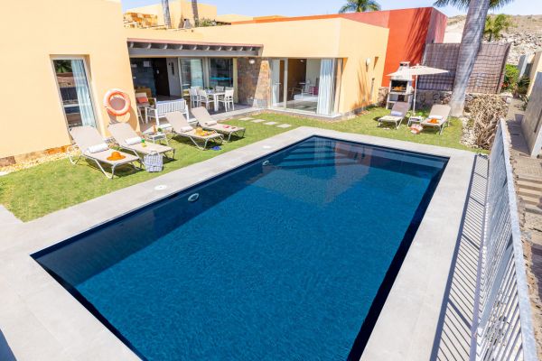 7 in PAR 4 | Salobre Golf | VillaGranCanaria Piscina