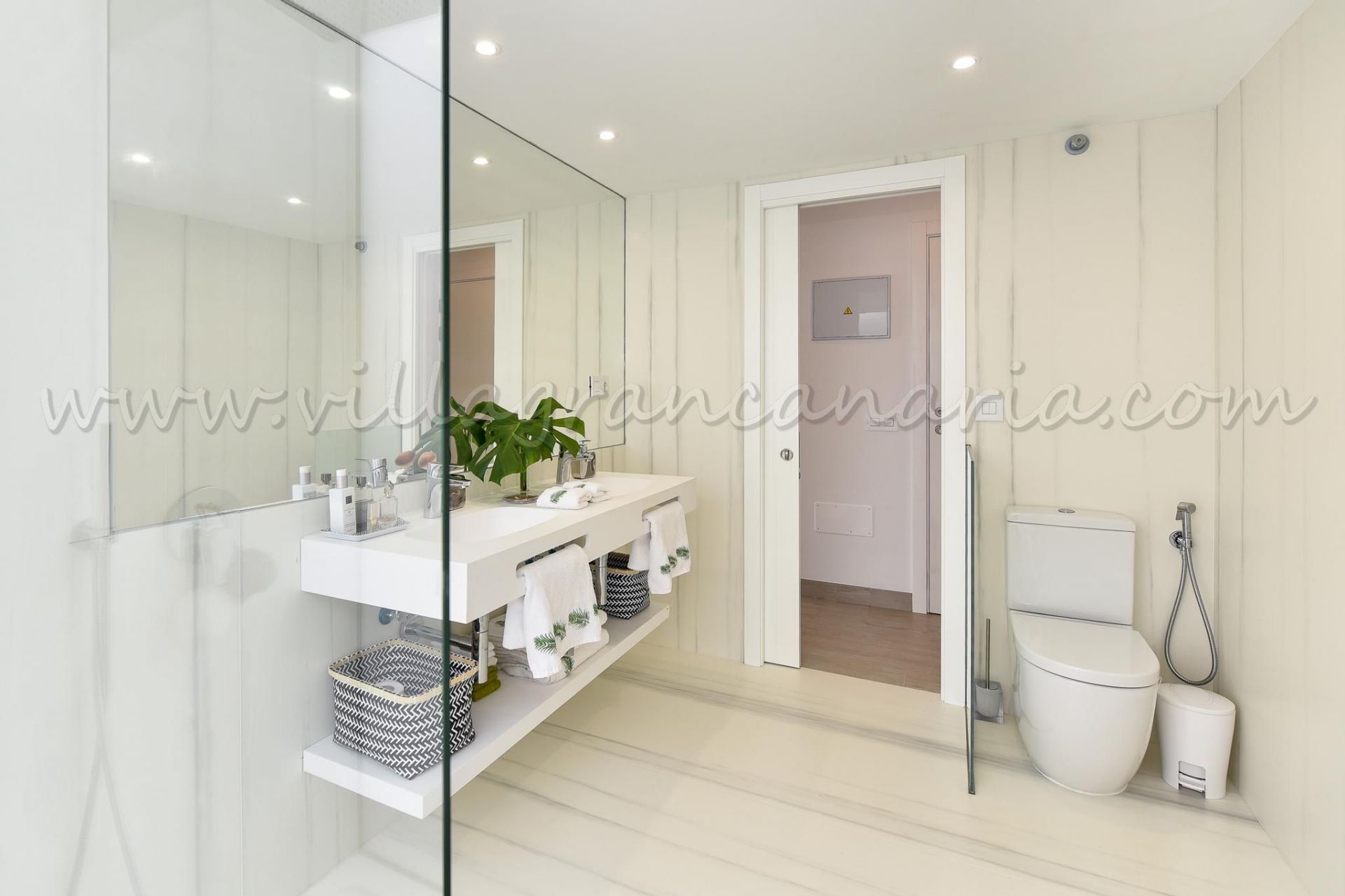 Apartamento de Lujo Charca III