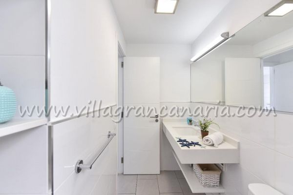 Alquilar Bungalow San Agustín ET1 | VillaGranCanaria Baño 1