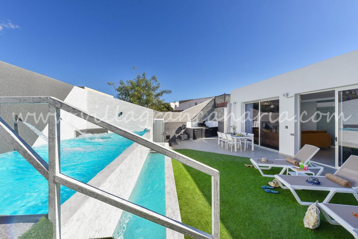 Joviano | Salobre Golf Resort| VillaGranCanaria Piscina