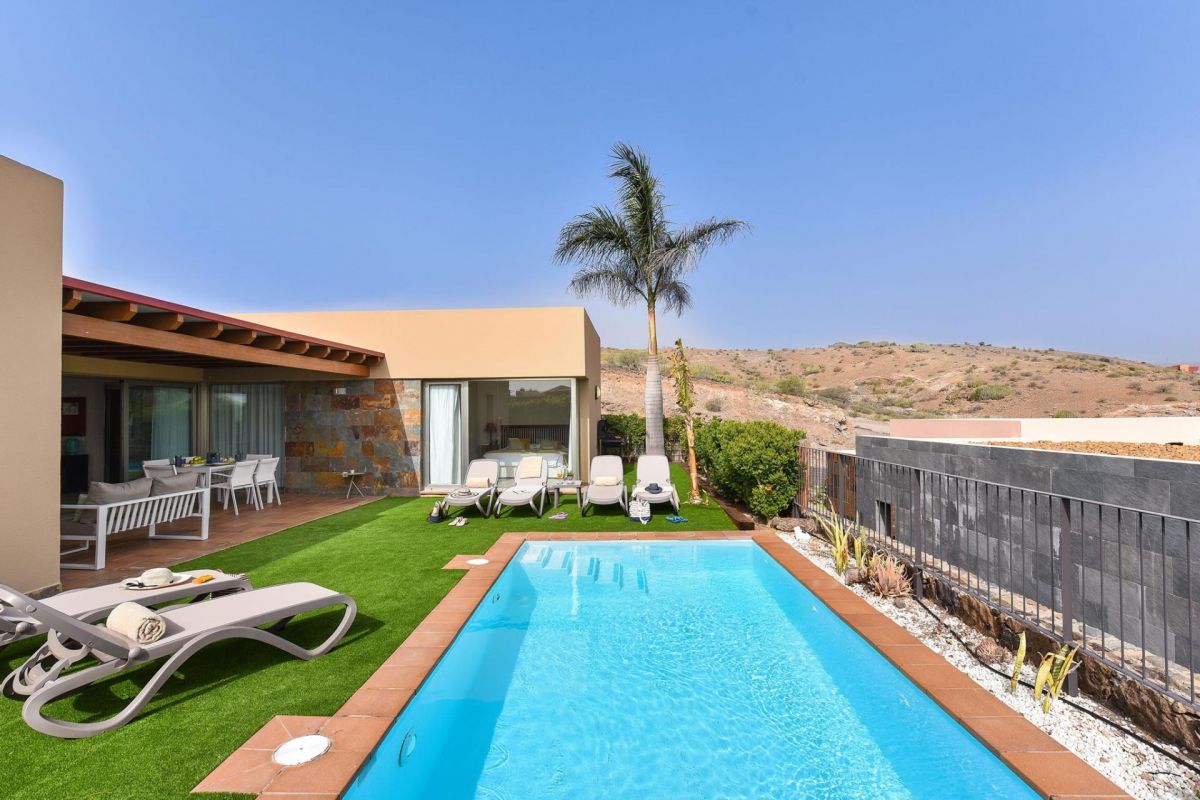 9 en PAR 4 | Salobre Golf Resort | VillaGranCanaria Piscina