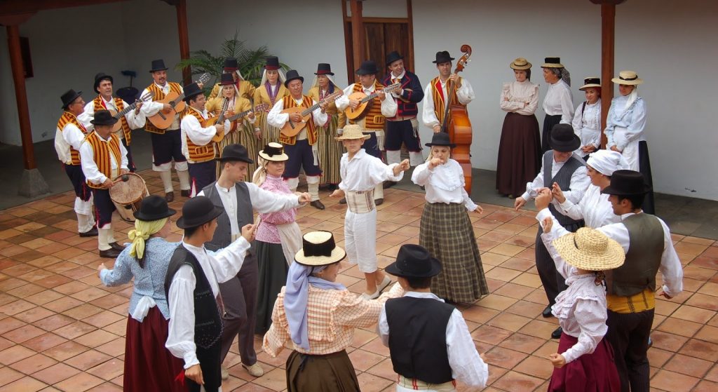 Canarian Folk Music and Dances | VillaGranCanaria