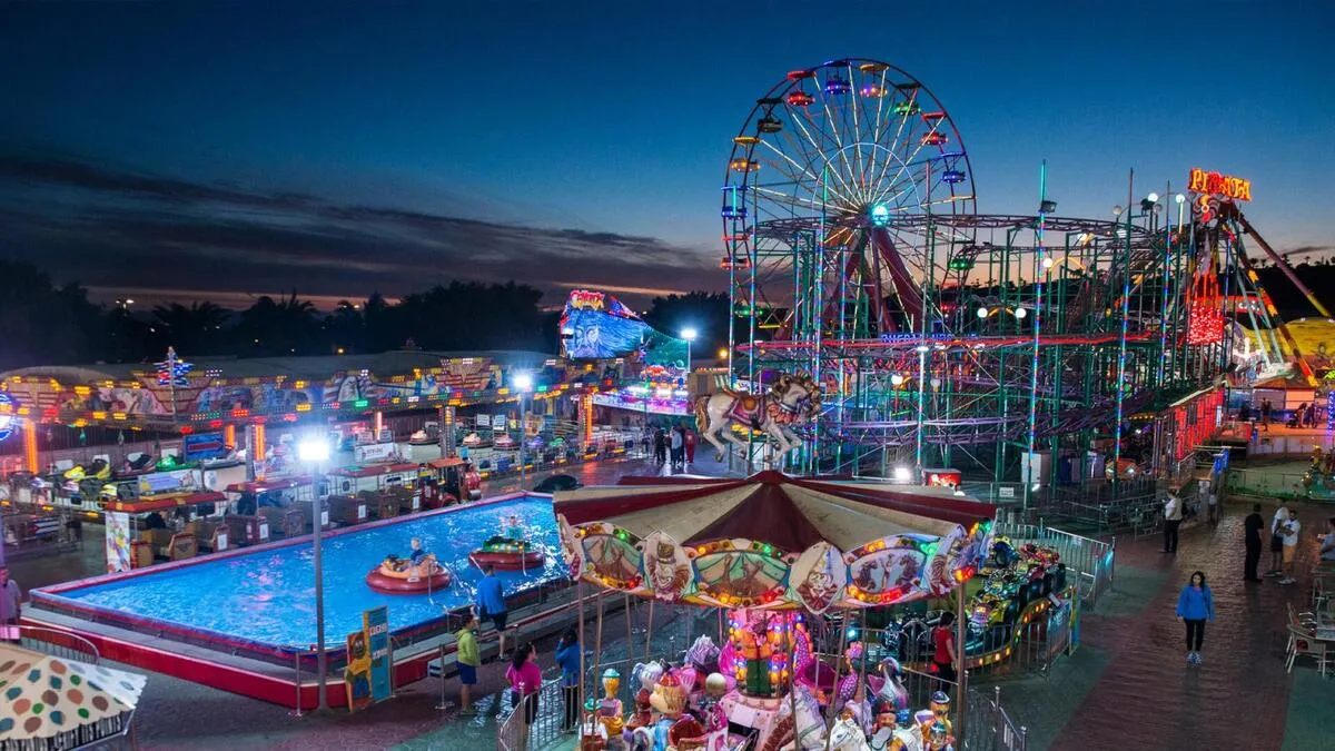 Panoramablick auf den Vergnügungspark Holiday World Maspalomas