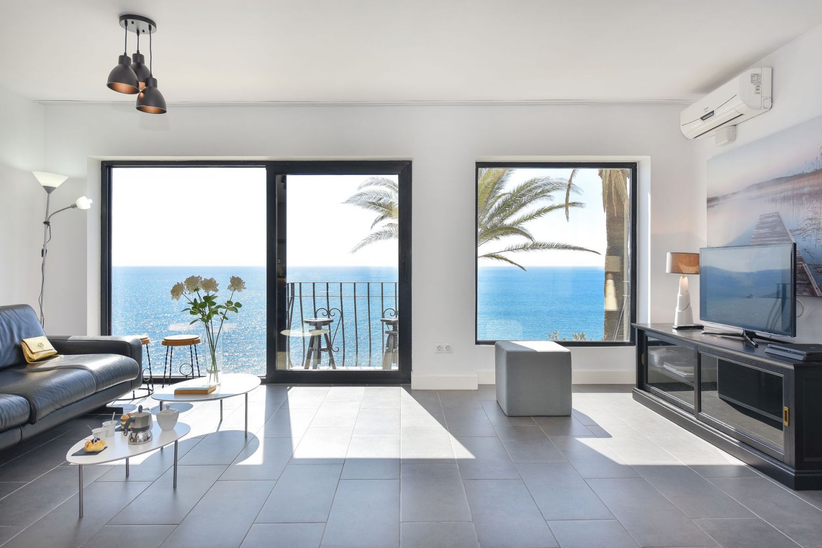 vistas desde el interior de un apartamento