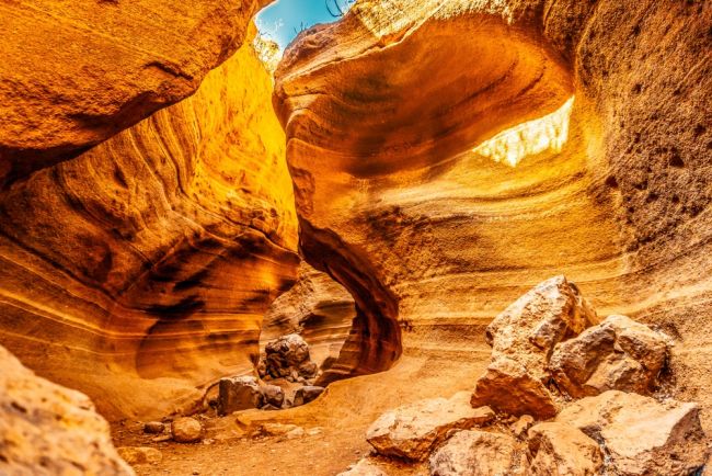 barranco de las vacas en gran canaria luces naranjas
