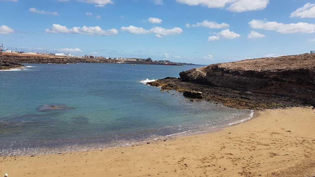 overview Aguadulce beach